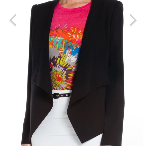 BCBGMaxAzria Jackets & Blazers - Bcbg maxazria blazer